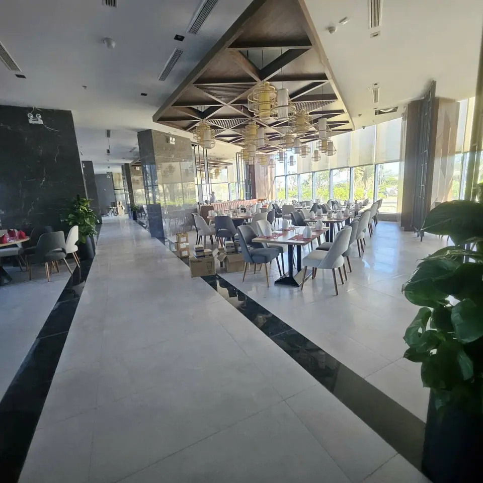 Hệ trần gỗ nghệ thuật nhà hàng cao cấp